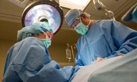 लिवर ट्रांसप्लांट सर्जरी क्या है, प्रक्रिया और जटिलताएं – Liver transplant in hindi