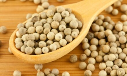 Know about the nutritional value, benefits & side effects of Soybeans